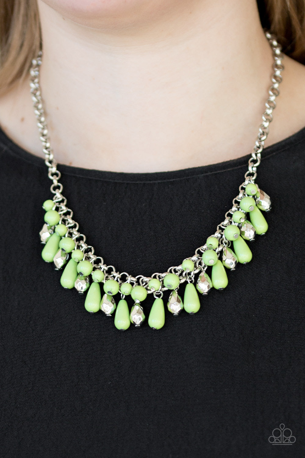 Paparazzi ♥ Coastal Cabanas - Green ♥  Necklace