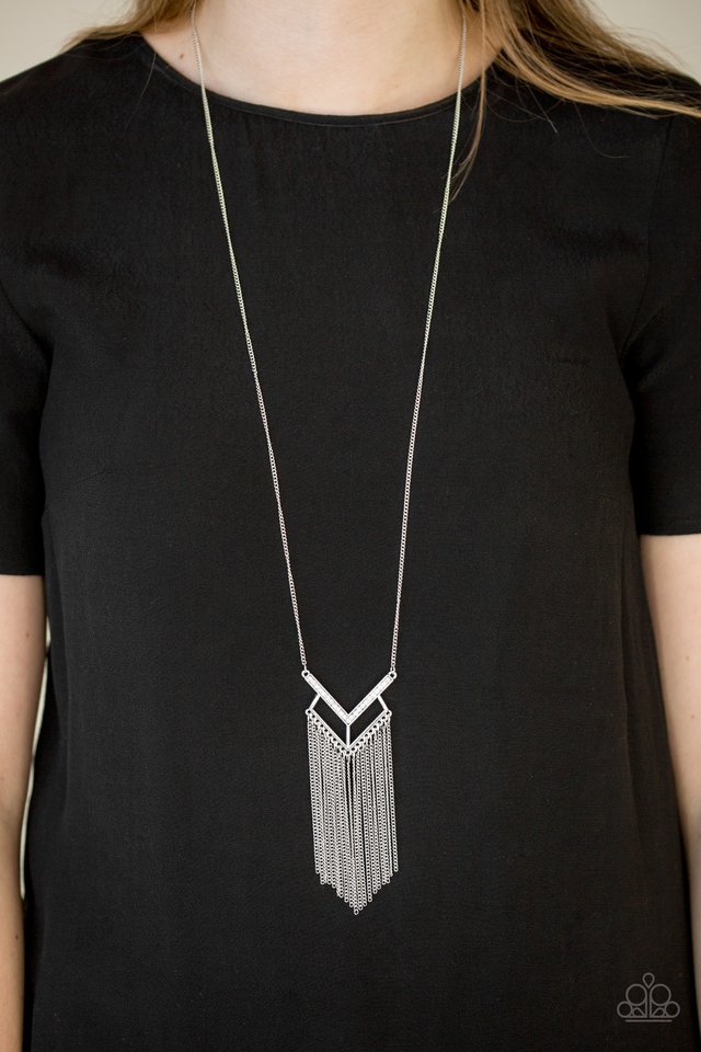 Paparazzi ♥ Alpha Glam - White ♥ Necklace