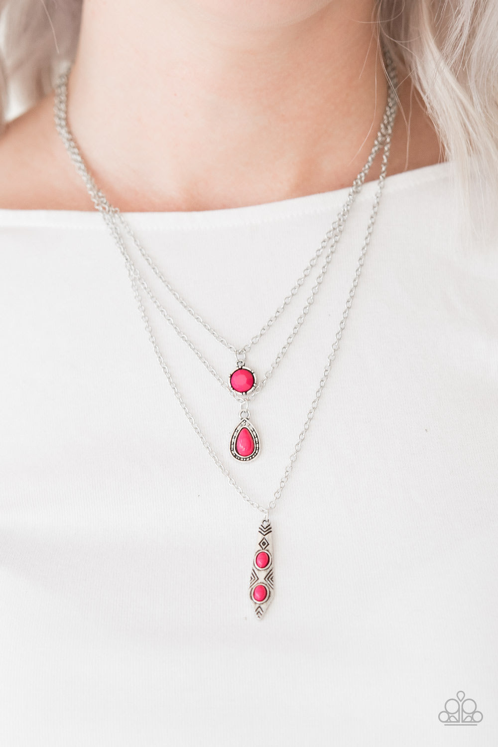 Paparazzi ♥ Tahitian Princess - Pink ♥  Necklace