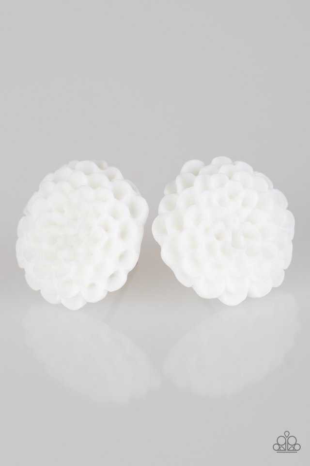 dandelion-demure-white-p5po-wtxx-127xx