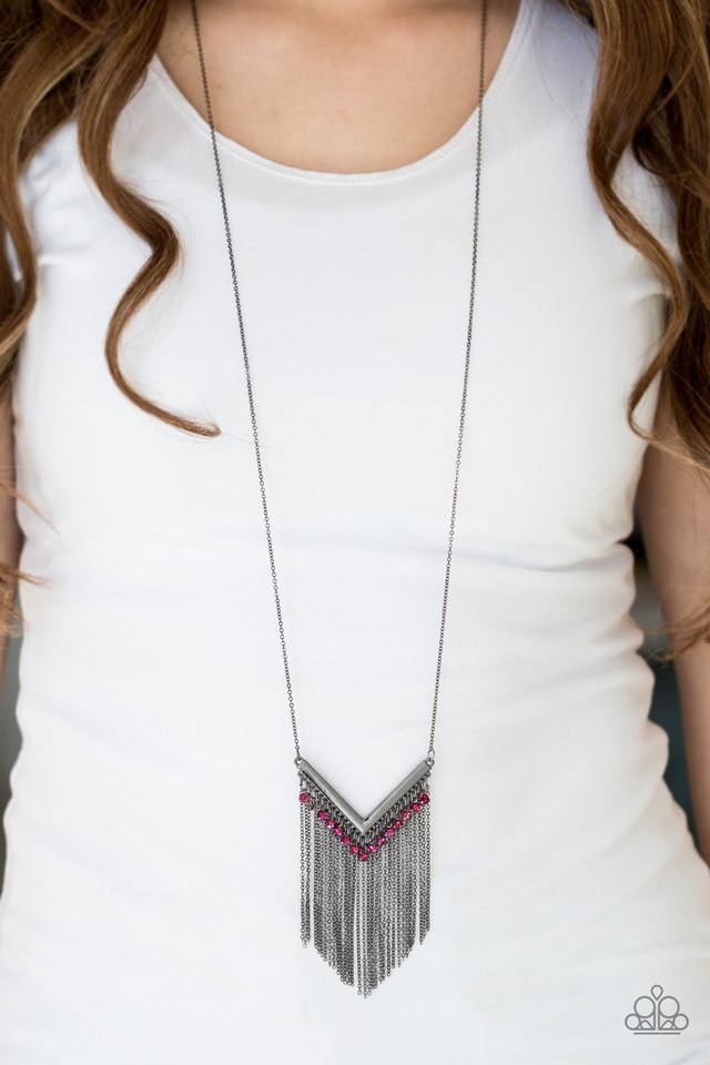 Paparazzi ♥ Fashion Peak - Pink ♥ Necklace