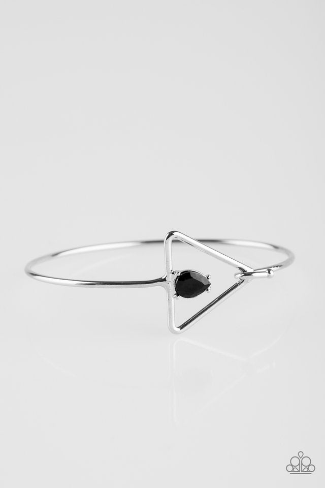 gorgeously-giza-black-p9da-bkxx-091xx