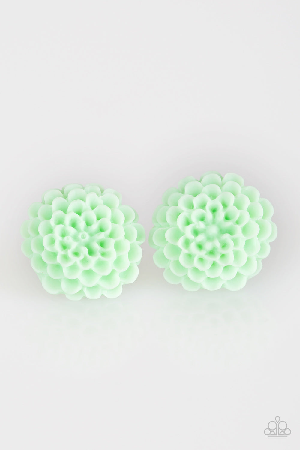 dandelion-demure-green-p5po-grxx-016xx