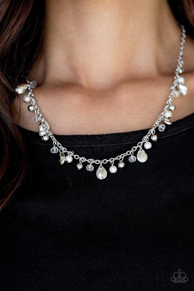 Paparazzi ♥ Spring Sophistication - White ♥ Necklace