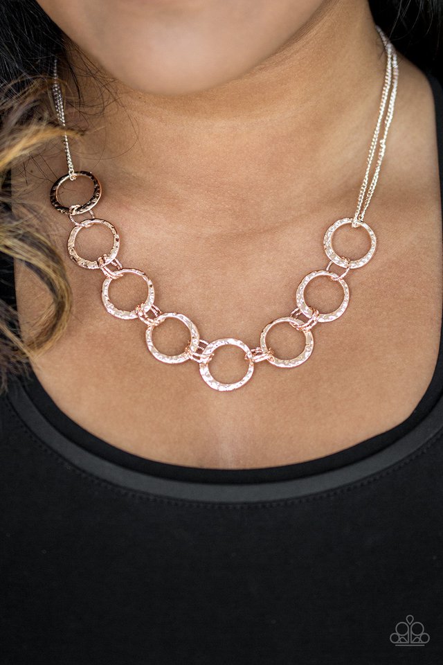 Paparazzi ♥ Big Bad Boss - Rose Gold ♥ Necklace