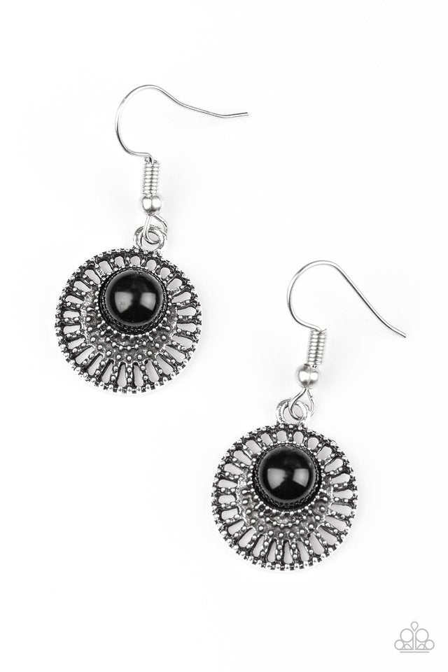 stylishly-saharan-black-p5da-bkxx-055xx