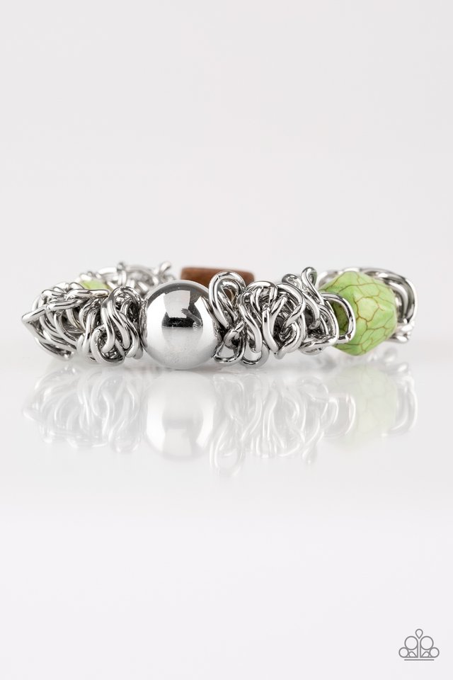 mesmerizingly-magmatic-green-p9se-grxx-083xx