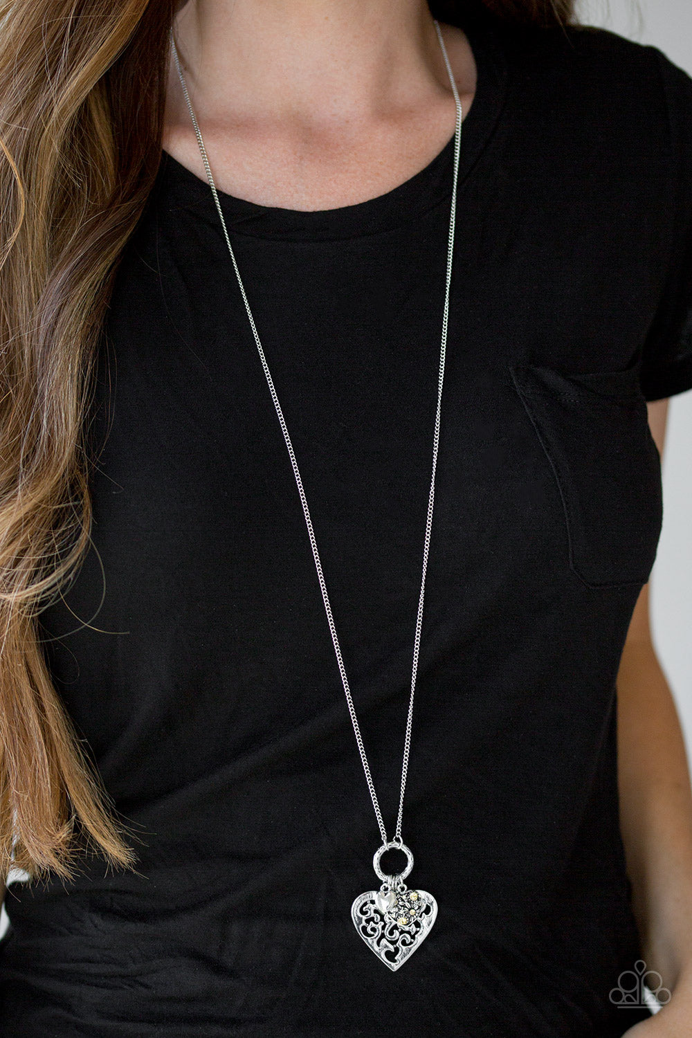 Paparazzi ♥ Bountiful Hearts - Yellow ♥  Necklace