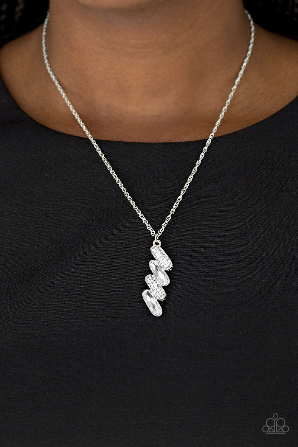 Paparazzi ♥ Regal Renegade - White ♥  Necklace