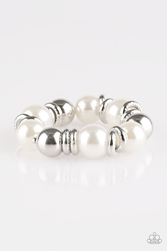 rockin-rockefeller-white-p9re-wtxx-226yu