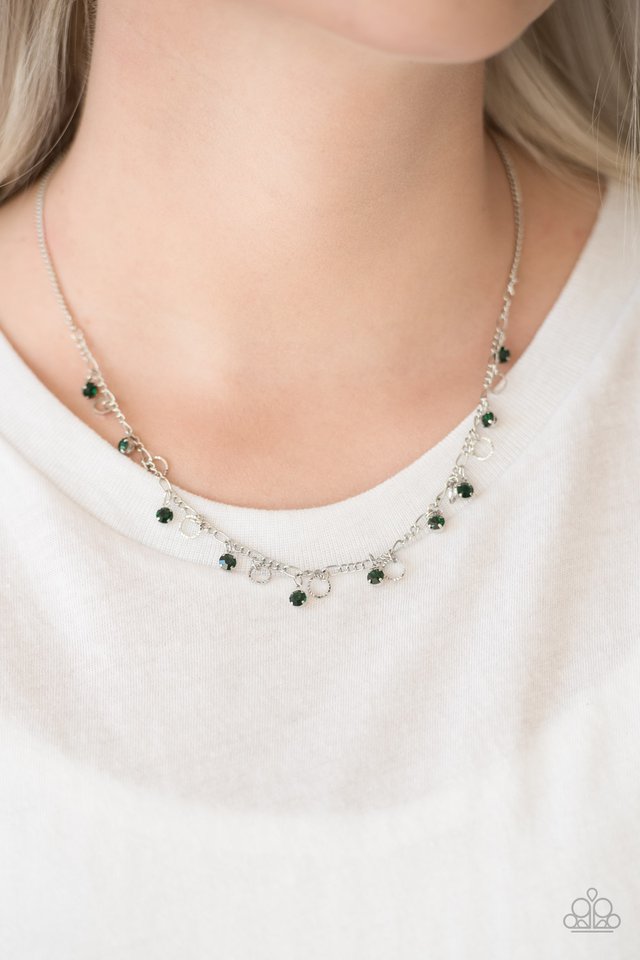 Paparazzi ♥ Dinner Party Demure - Green ♥ Necklace