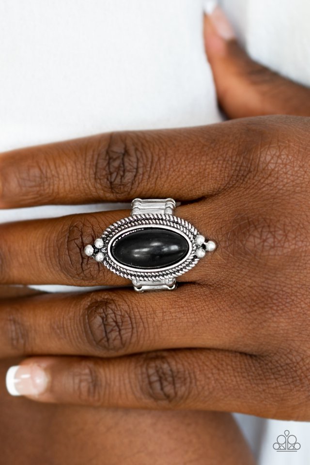 Paparazzi ♥ Summer Sandstone - Black ♥ Ring