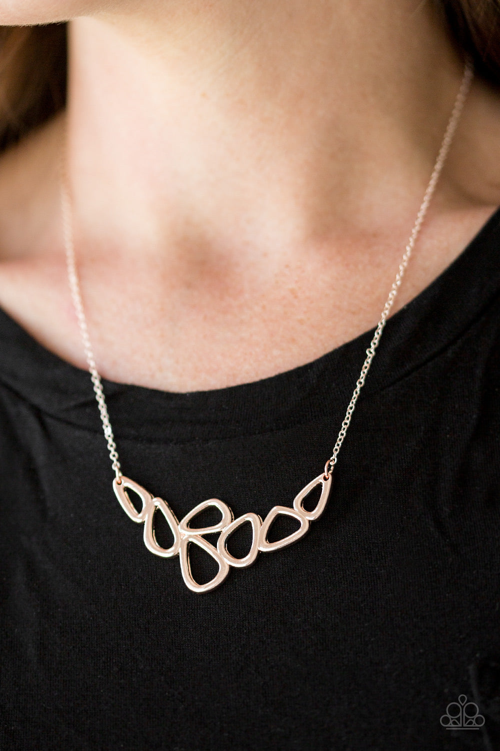 Paparazzi ♥ Vertigo - Rose Gold ♥  Necklace