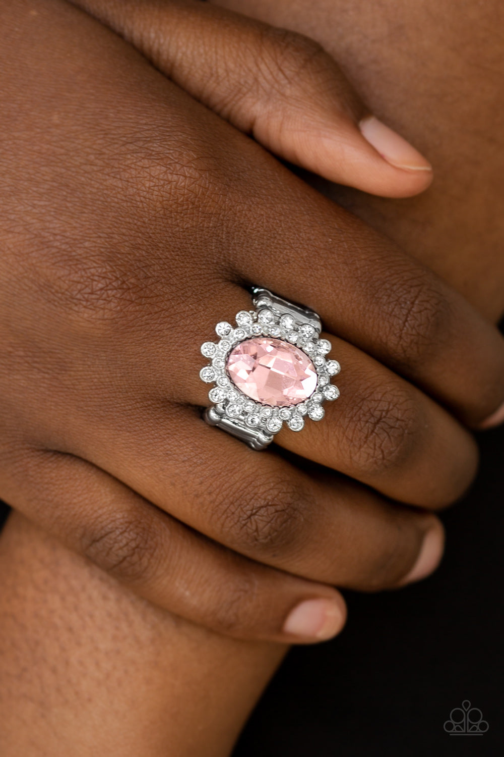 Paparazzi ♥ Castle Chic - Pink ♥  Ring