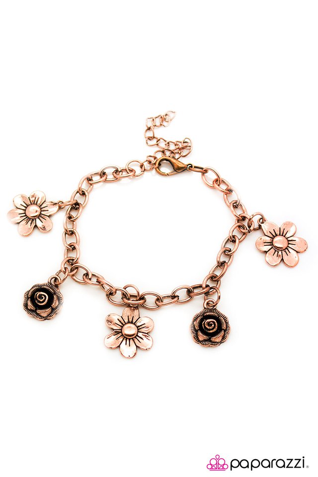Paparazzi ♥ That Can Be Arranged - Copper ♥ Bracelet