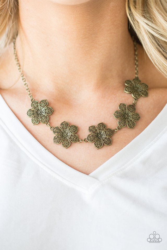 Paparazzi ♥ Island Maven - Brass ♥ Necklace