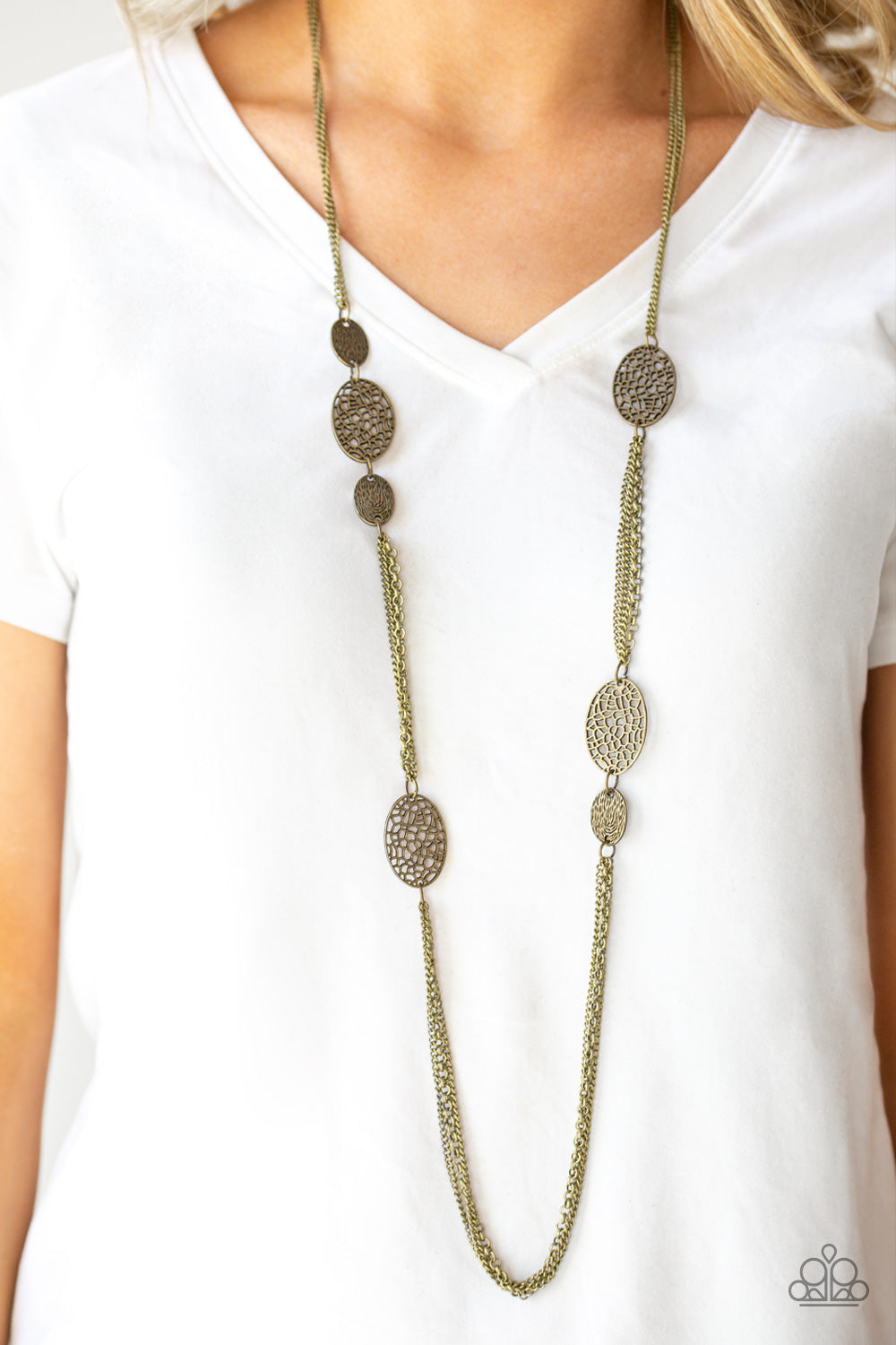 Paparazzi ♥ A Force Of Nature - Brass ♥  Necklace