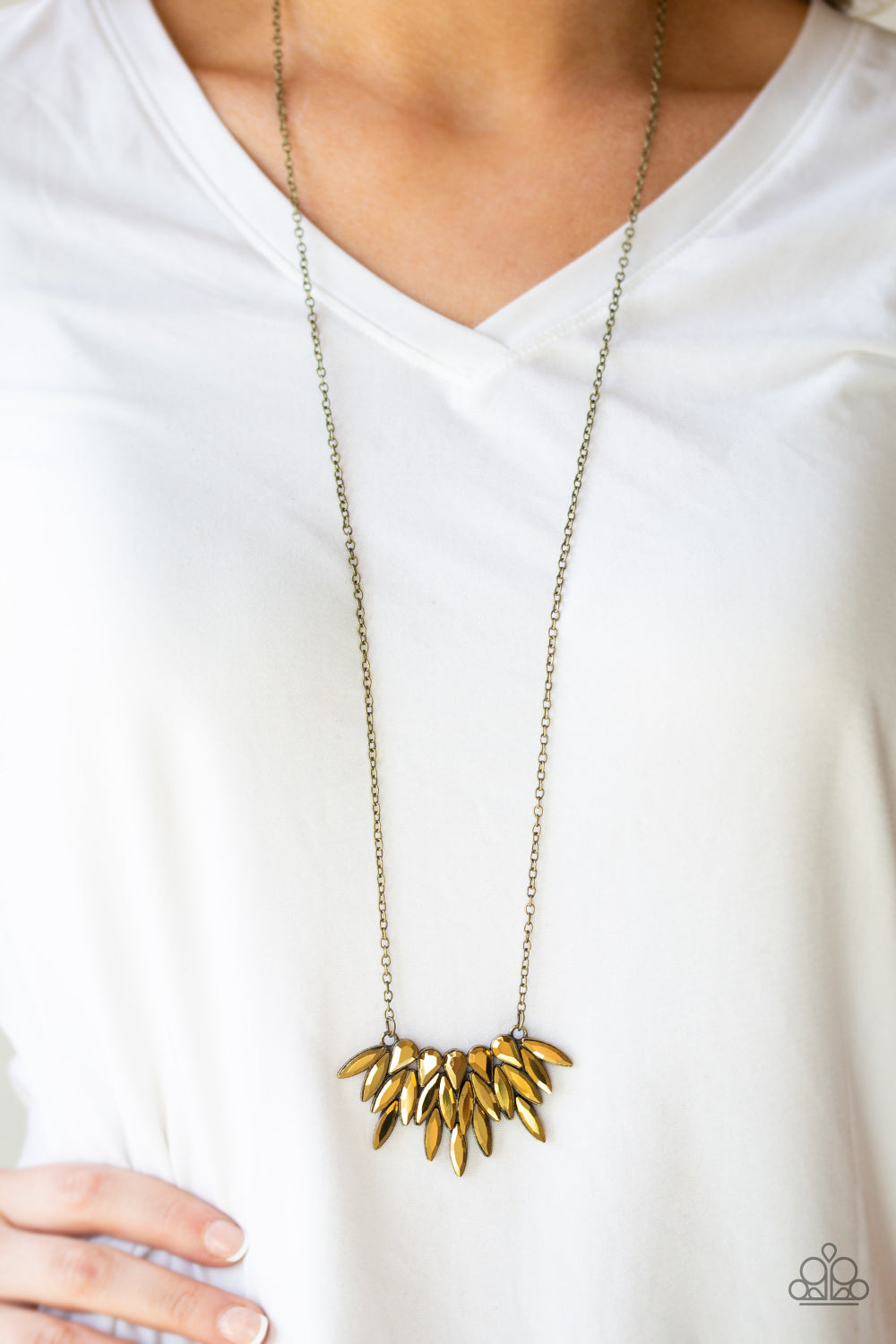 Paparazzi ♥ Crowning Moment - Brass ♥  Necklace