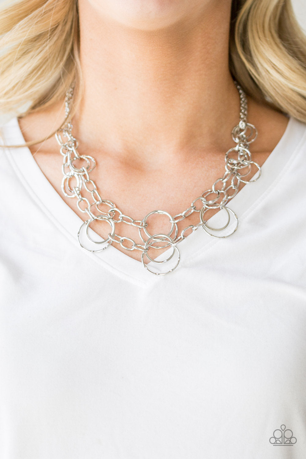 Paparazzi ♥ Urban Center - Silver ♥  Necklace
