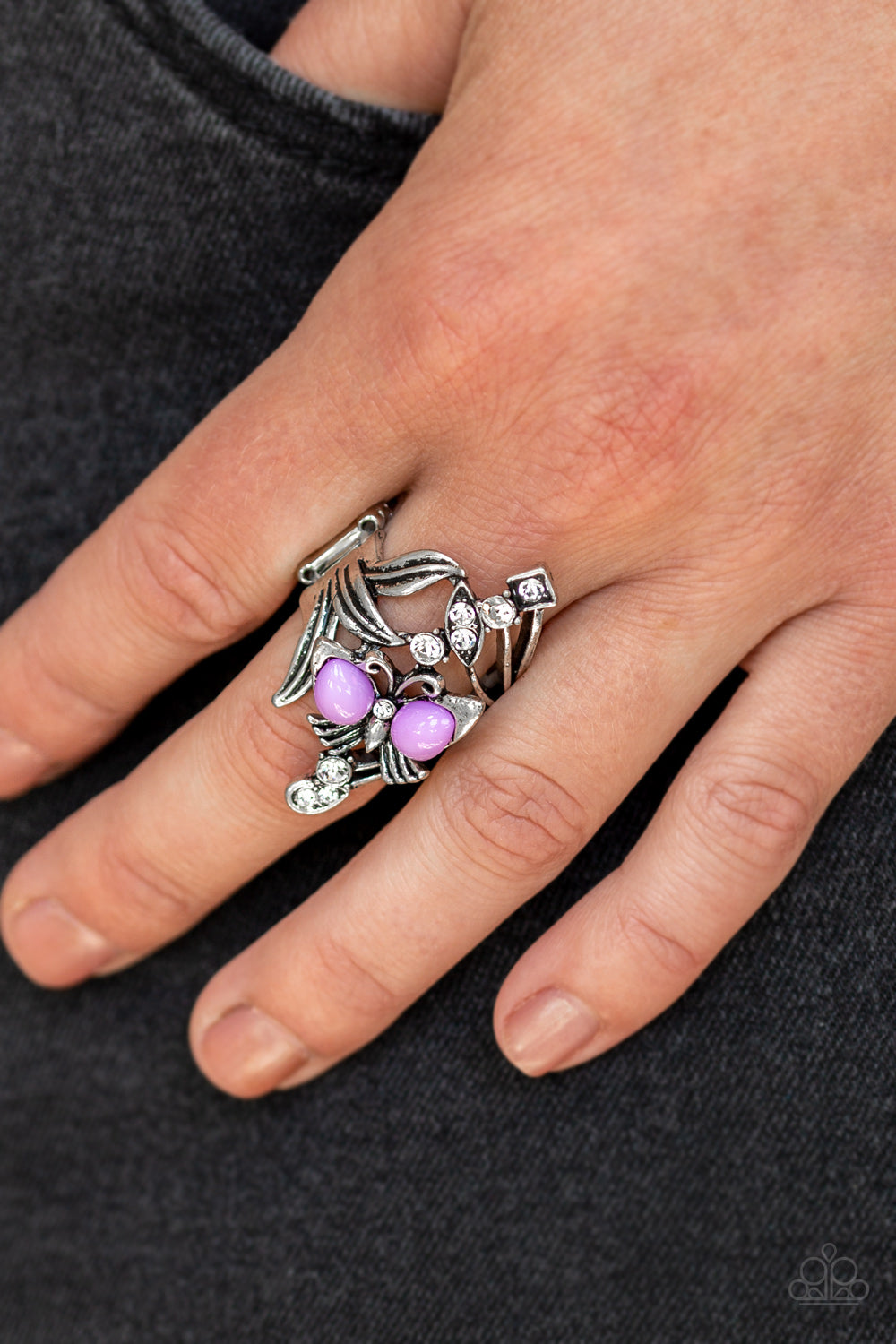 Paparazzi ♥ Beautiful In Butterflies - Purple ♥  Ring