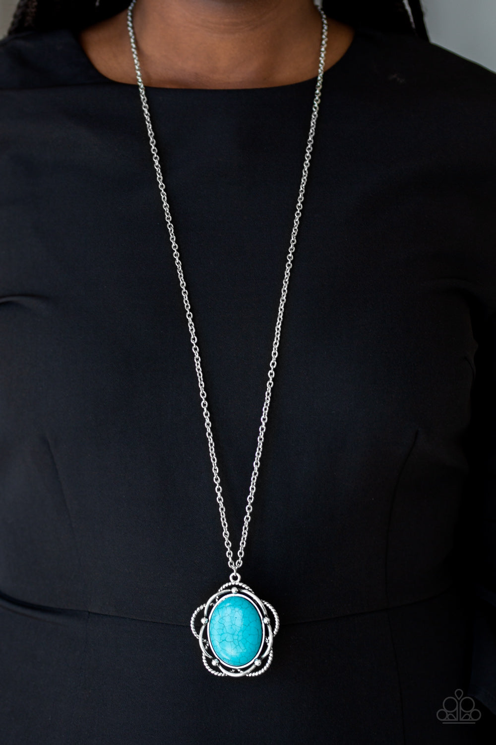 Paparazzi ♥ Let Your Dreams Bloom - Blue ♥  Necklace