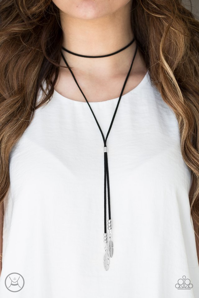 Paparazzi ♥ Lost On The Wind - Black ♥ Necklace
