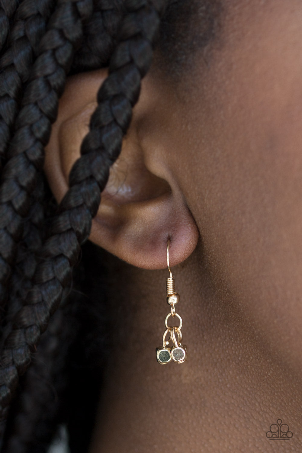 Paparazzi ♥ City Blockbuster - Gold ♥  Necklace