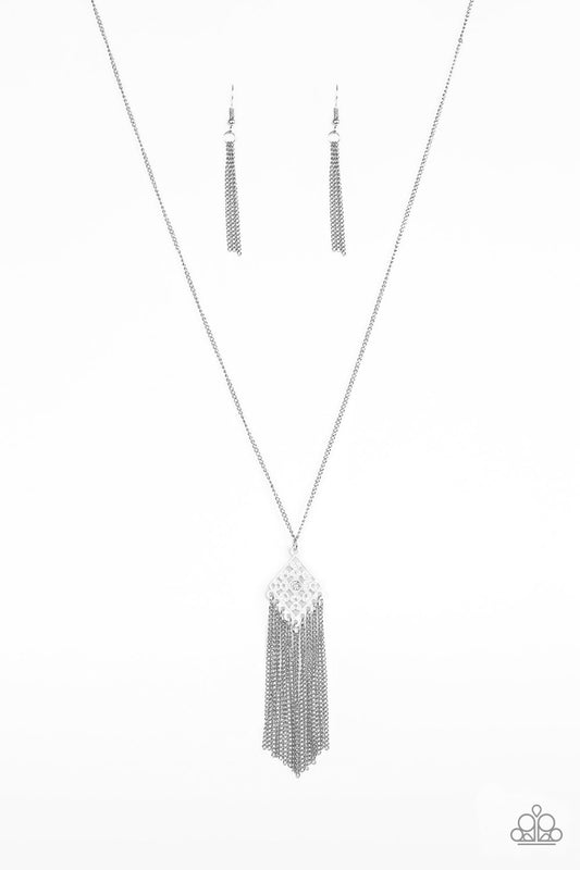 color-me-capricious-white-p2wh-wtxx-205xx