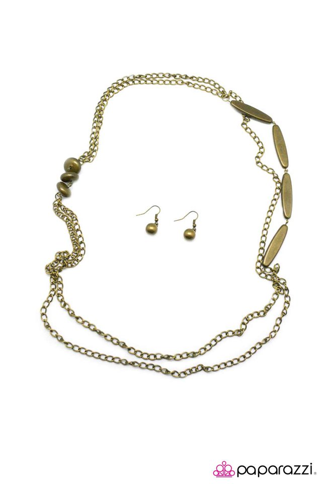 Paparazzi ♥ Perfectly Orchestrated - Brass ♥ Necklace