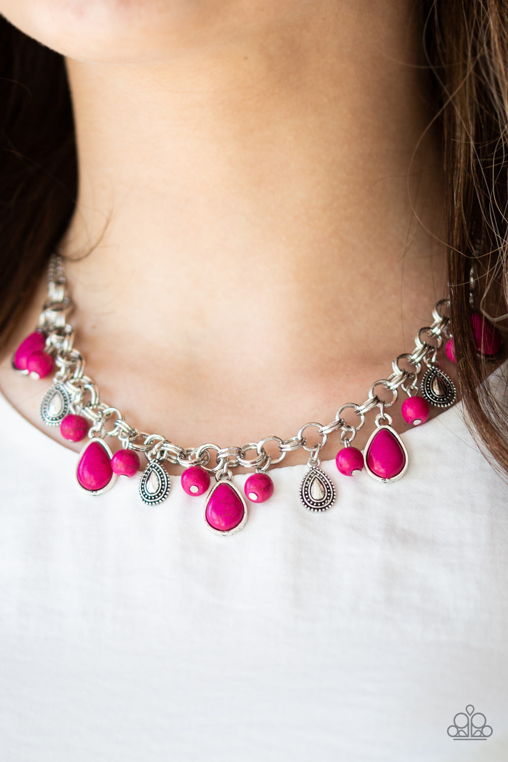 Paparazzi ♥ Welcome To Bedrock - Pink ♥  Necklace