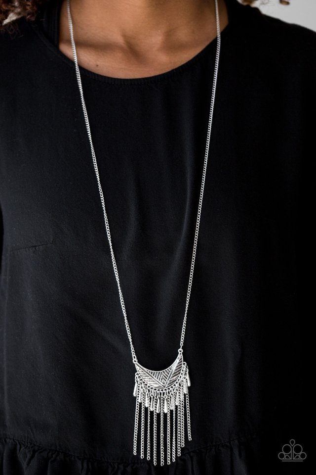 Paparazzi ♥ Happy Is The Huntress - Silver ♥ Necklace