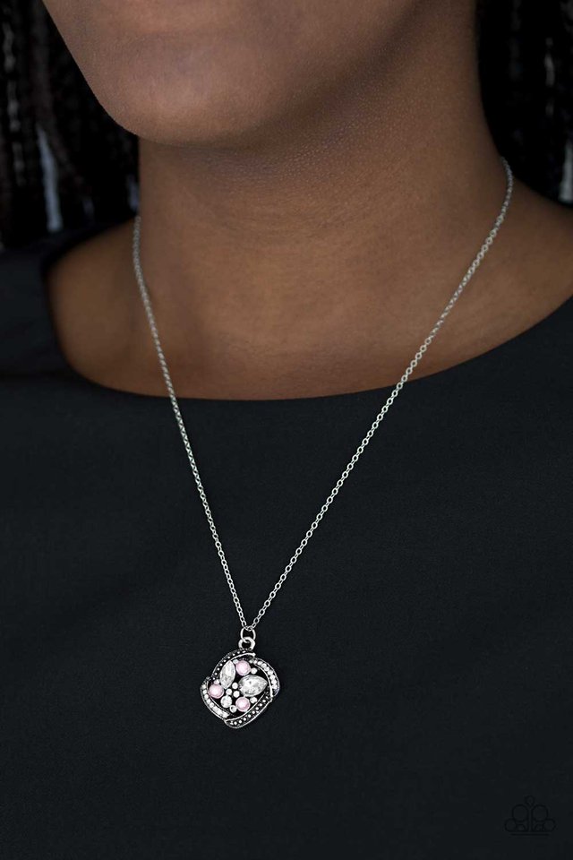 Paparazzi ♥ Speaking Of Timeless - Pink ♥ Necklace
