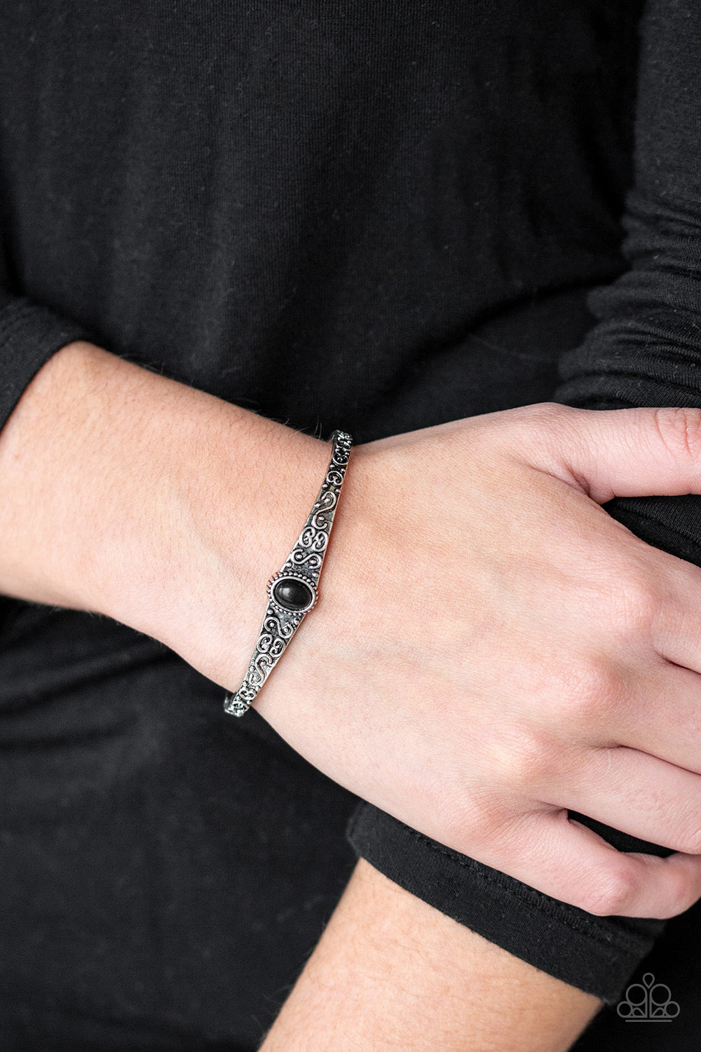 Paparazzi ♥ Make Your Own Path - Black ♥  Bracelet