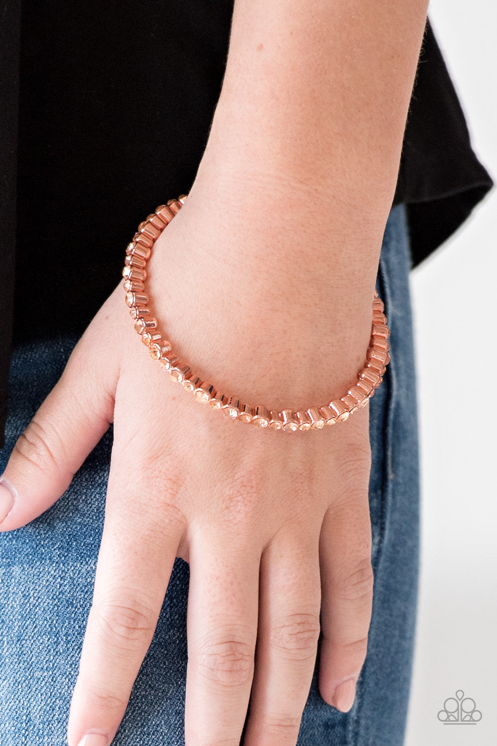 Paparazzi ♥ Seven Figure Fabulous - Copper ♥  Bracelet