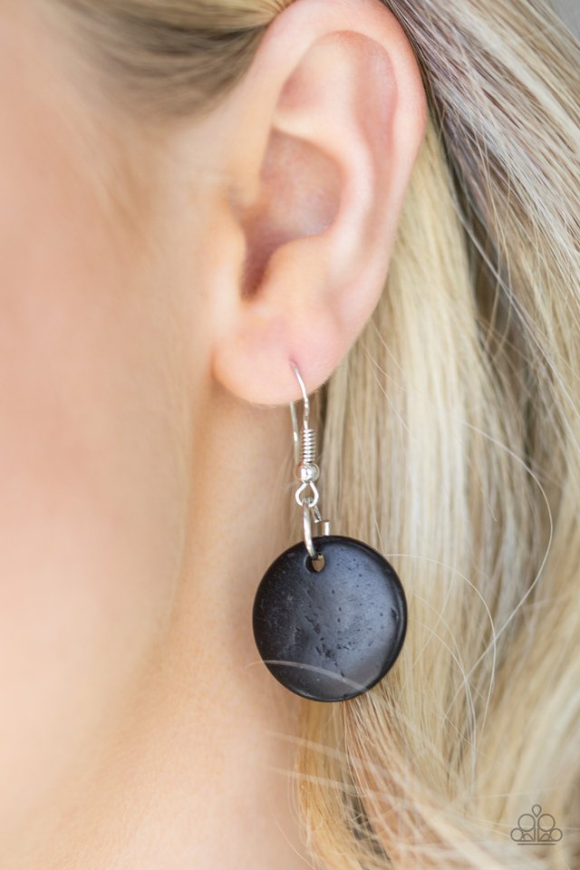 Paparazzi ♥ Costa Maya Majesty - Black ♥ Necklace