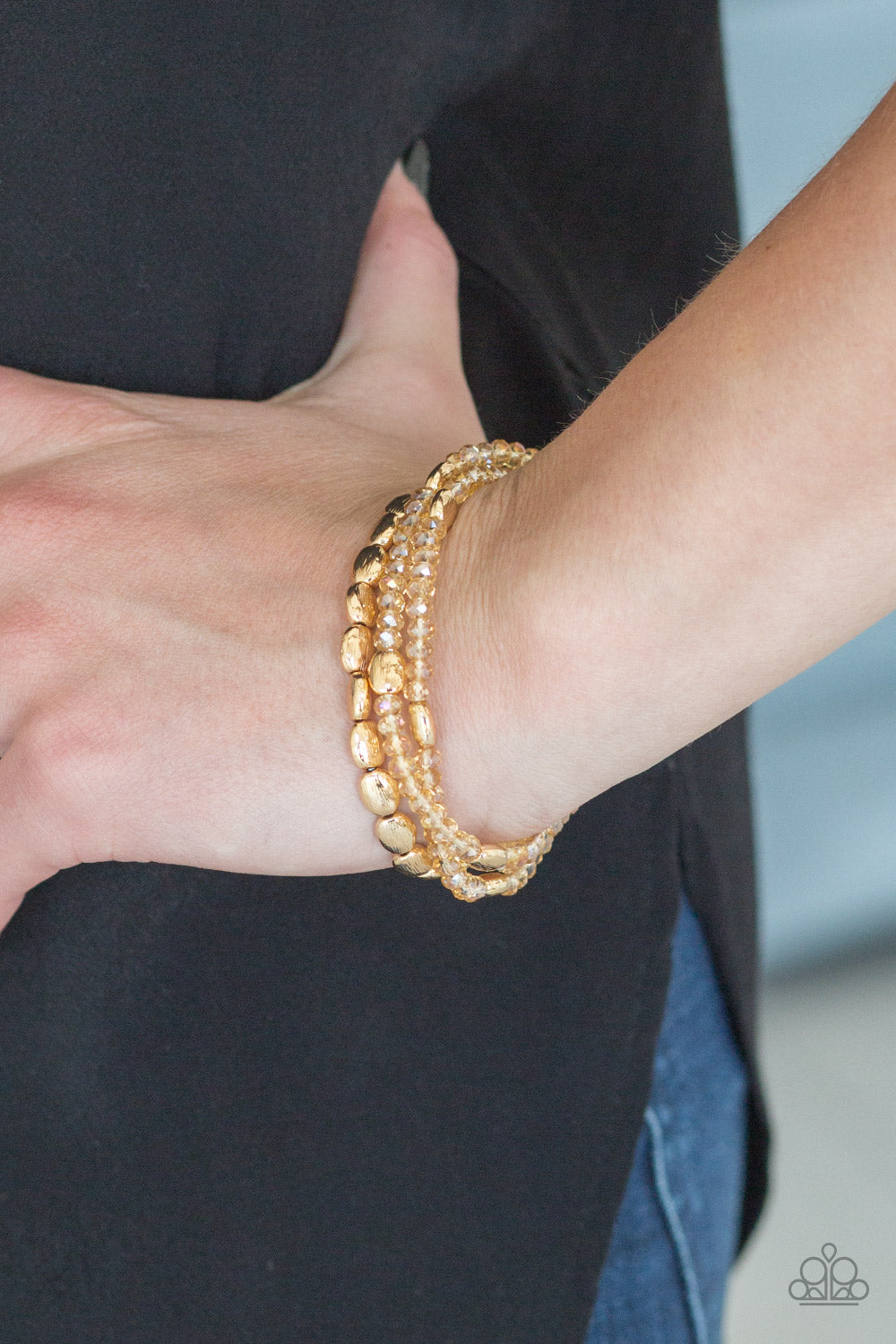 Paparazzi ♥ Hello Beautiful - Gold ♥  Bracelet