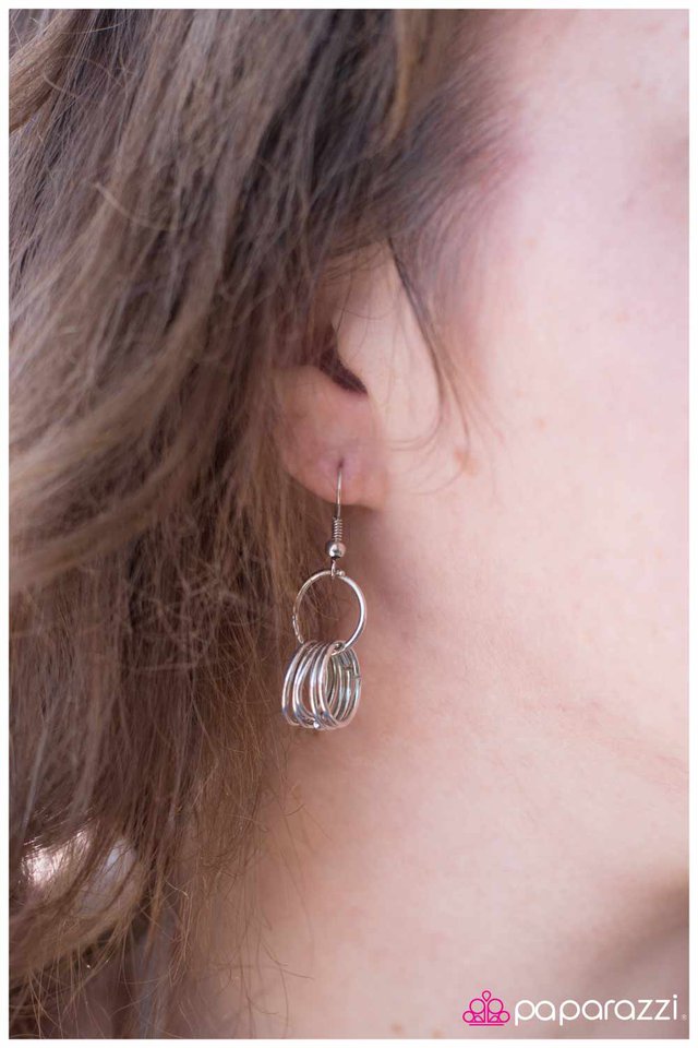 Paparazzi ♥ That Has A Nice Ring To It - Silver ♥ Necklace