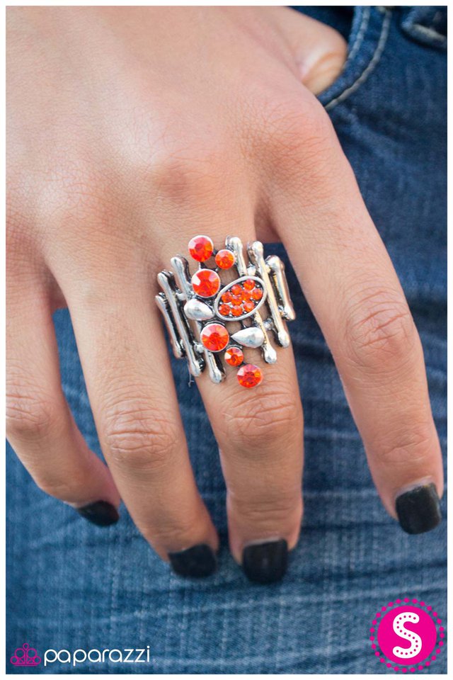 organized-chaos-orange-p4tr-ogxx-001wh