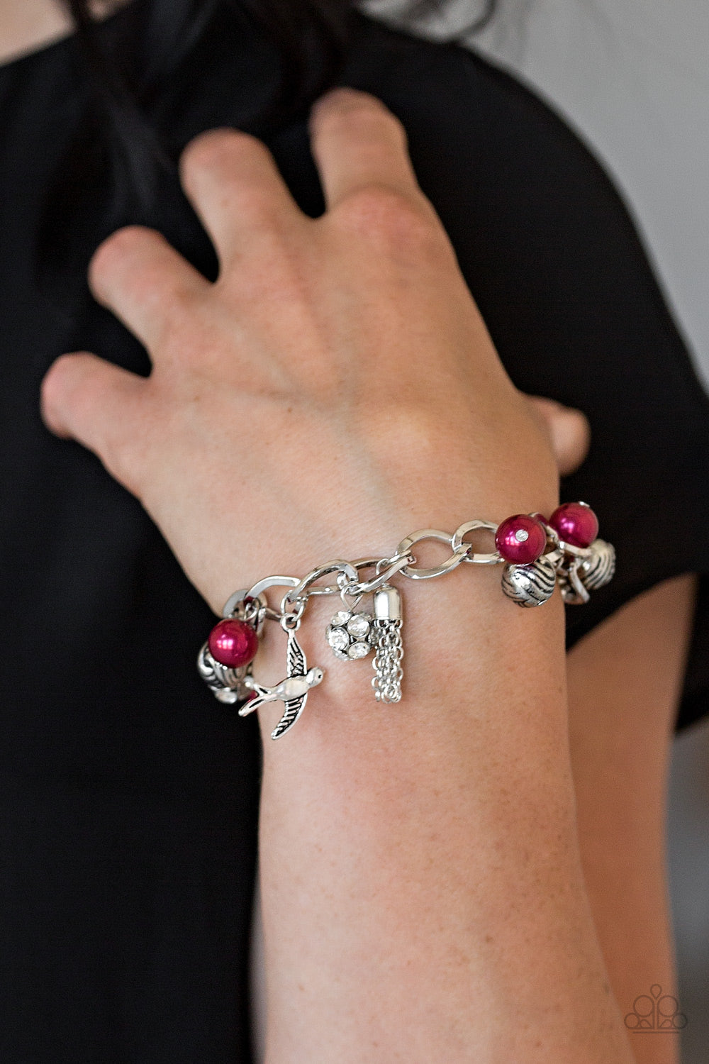 Paparazzi ♥ Lady Love Dove - Red ♥  Bracelet