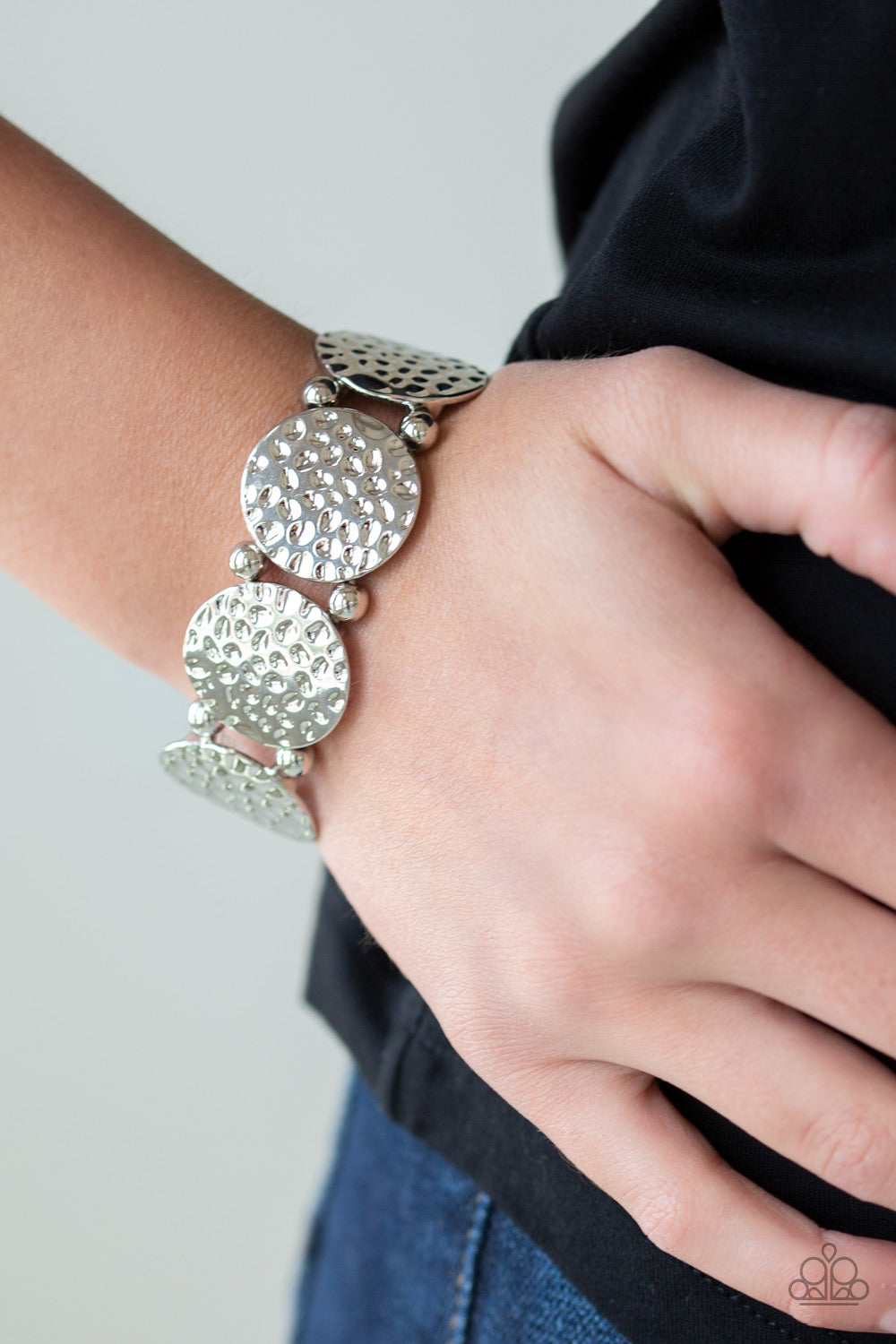 Paparazzi ♥ GLISTEN and Learn - Silver ♥  Bracelet