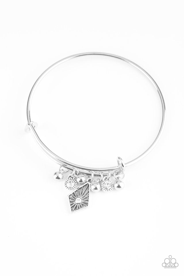 treasure-charms-white-p9aa-wtxx-087xx