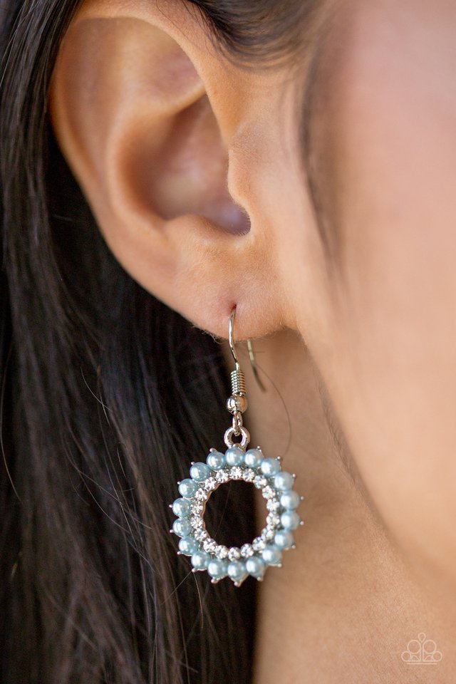 Paparazzi ♥ A Proper Lady - Blue ♥ Earrings