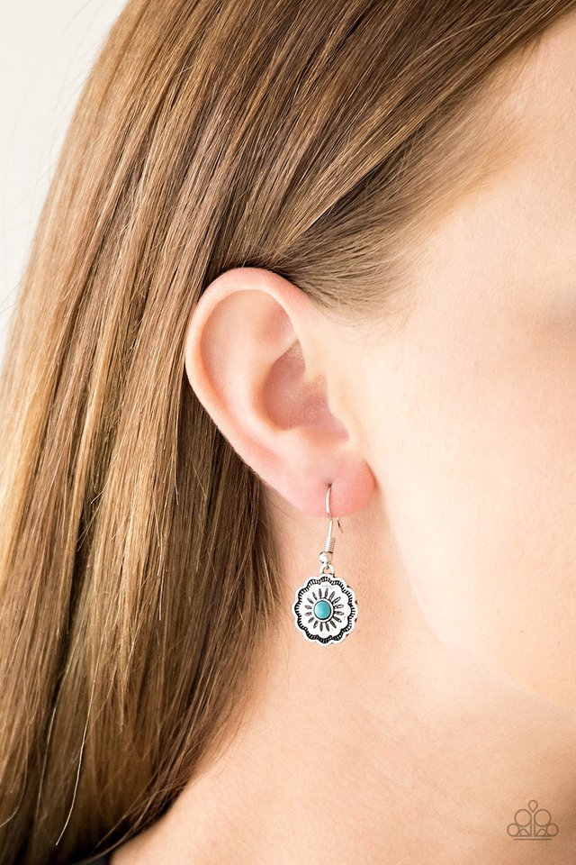 Paparazzi ♥ Badlands Buttercup - Blue ♥ Earrings