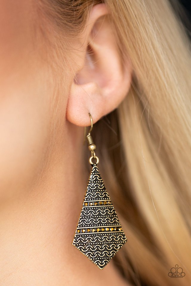 Paparazzi ♥ Terra Trending - Brass ♥ Earrings