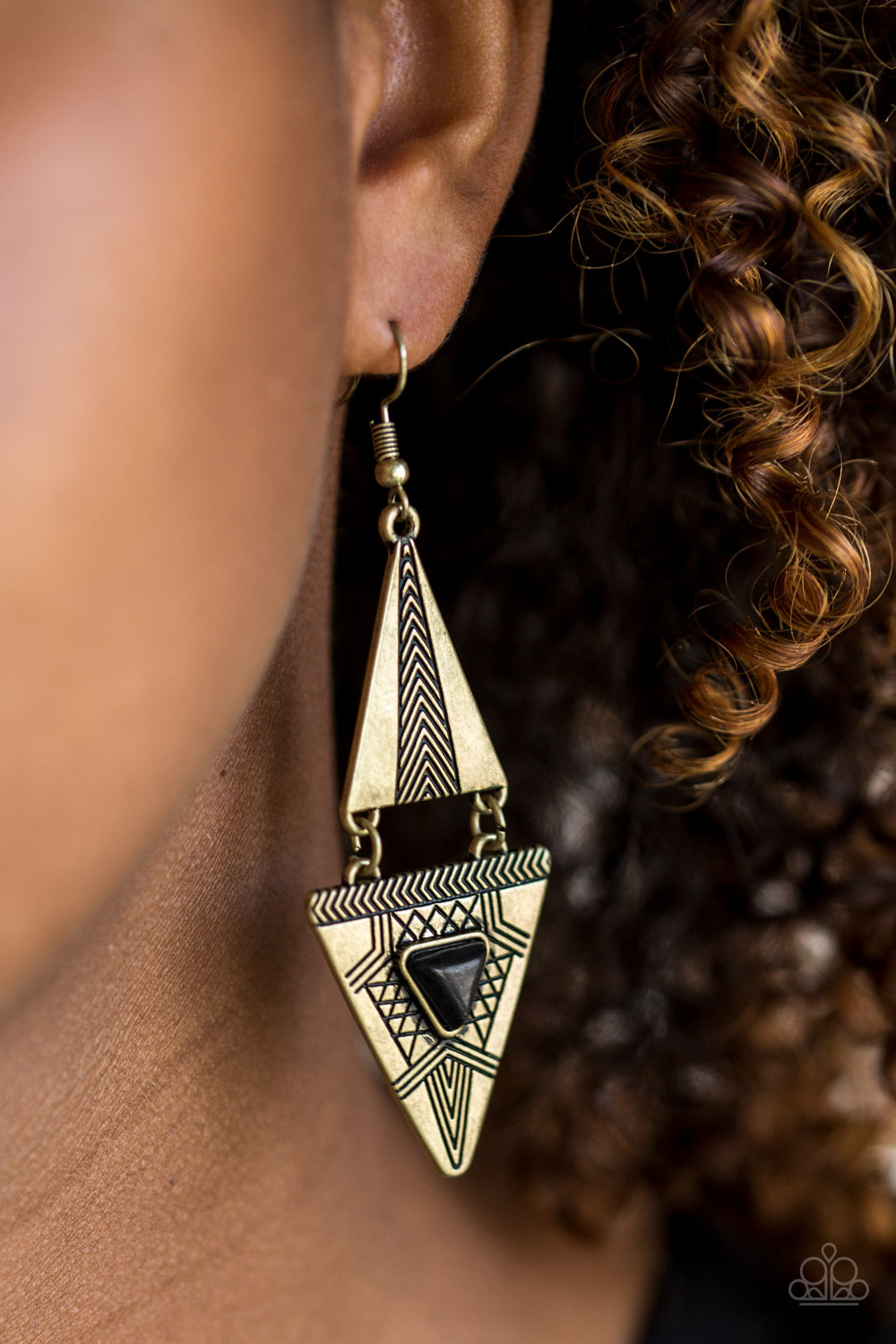Paparazzi ♥ El Paso Edge - Brass ♥  Earrings