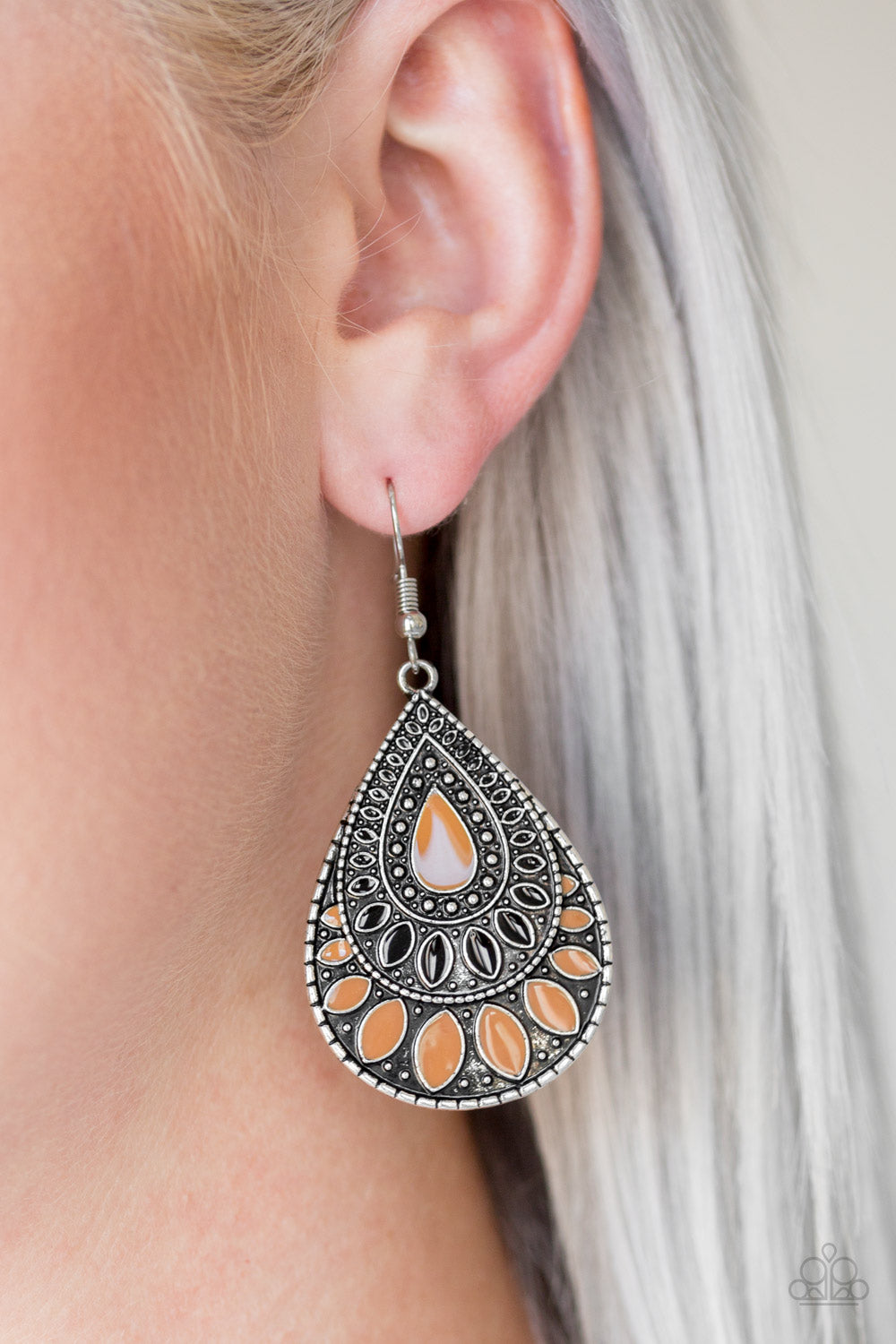 Paparazzi ♥ Westside Wildside - Brown ♥  Earrings