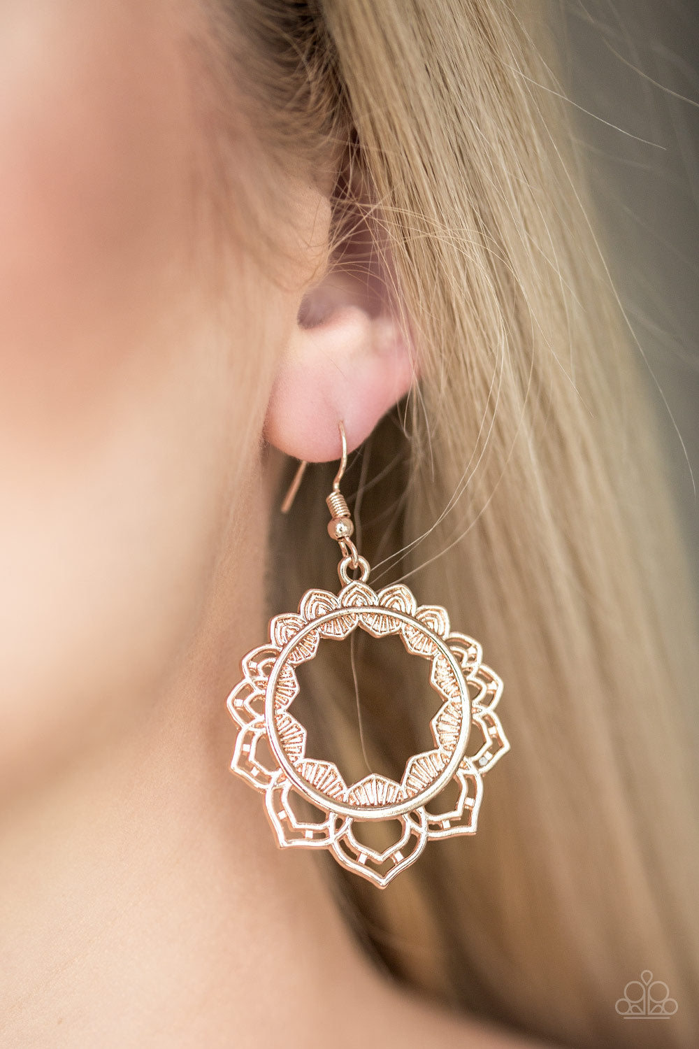 Paparazzi ♥ Modest Mandalas - Rose Gold ♥  Earrings