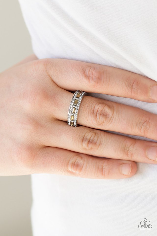 Paparazzi ♥ Get The LOOT - Brown ♥ Ring