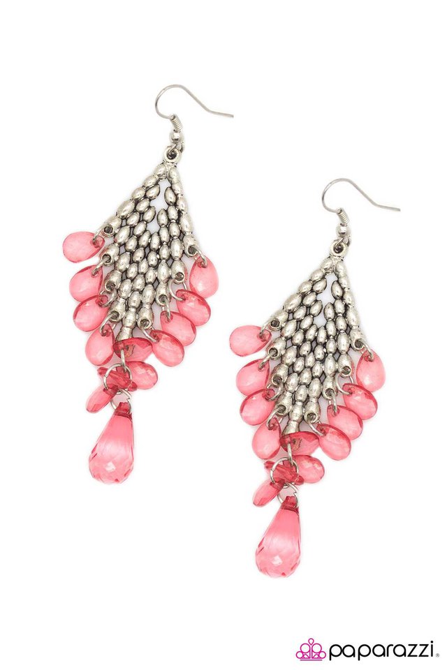 Paparazzi ♥ Make A Splash - Coral ♥ Earrings