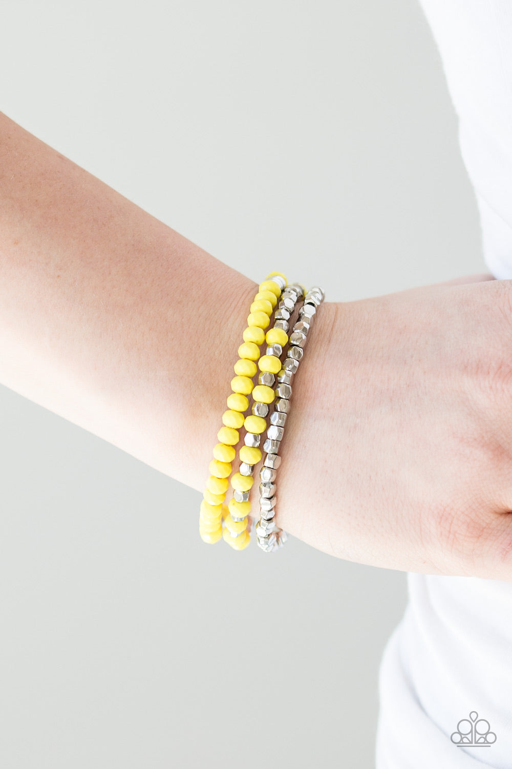 Paparazzi ♥ Very Vivacious - Yellow ♥  Bracelet